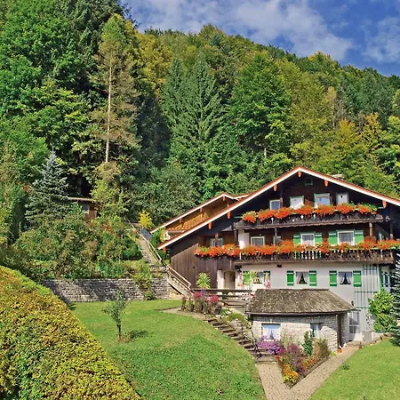 Gästehaus Bergwald-3